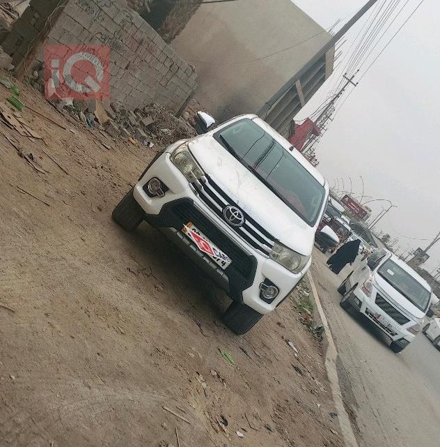 تويوتا هايلوكس